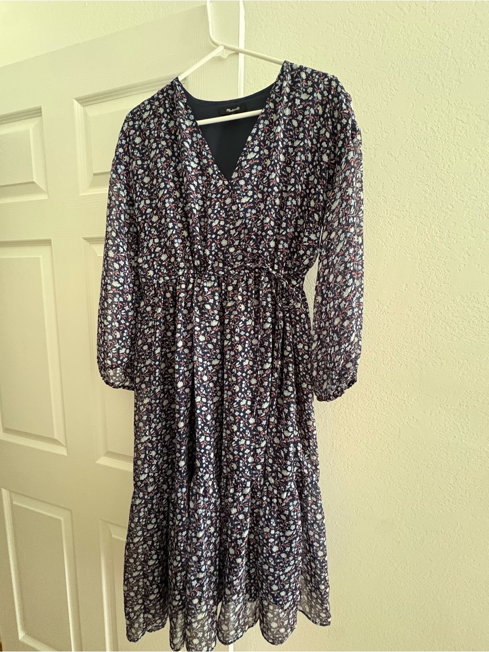 Madewell Floral Long Sleeve V-Neck Midi Dress - Navy